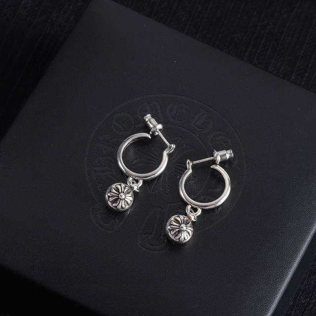 Chrome Hearts Chrome Hearts Cross Flower Ball Earrings