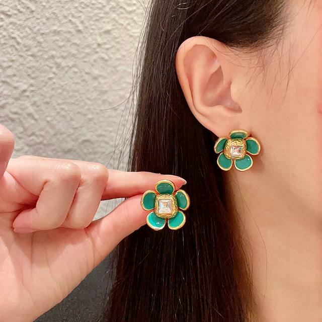 Yves Saint Laurent classic flower earrings
