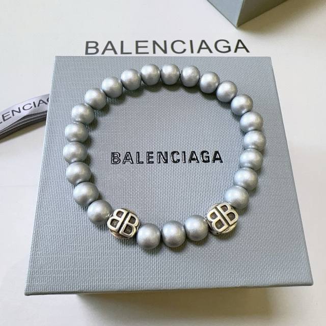 Special counter Seiko version Liquid metal silver Balenciaga bracelet pearl Thai