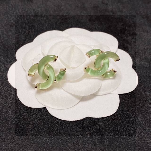 Chanel earrings light green crystal clear Chanel's styles really need no introdu