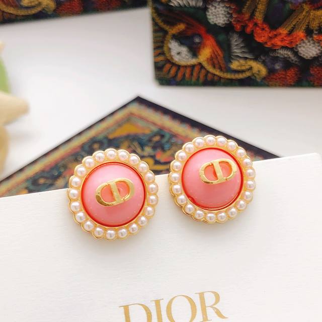 No. Ded0667 Dio* Latest pink earrings consistent Zp brass material