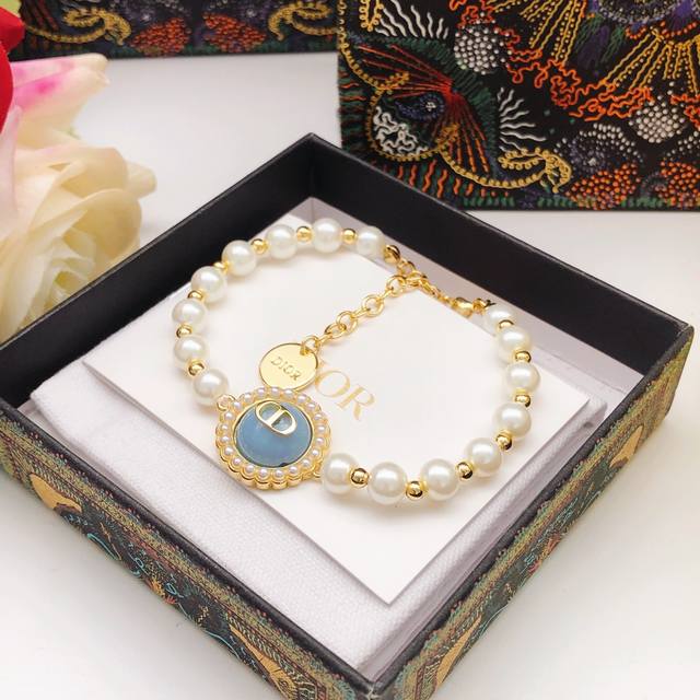 No. Dsl0169 Dio* Latest blue pearl bracelet consistent Zp brass material