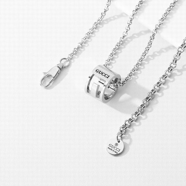 Gucci new double ring good luck couple necklace Color: Retro silver Weight: 9G P