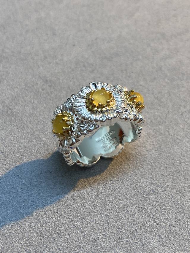 V gold version Seiko Buccellati yellow sapphire daisy ring 678 size