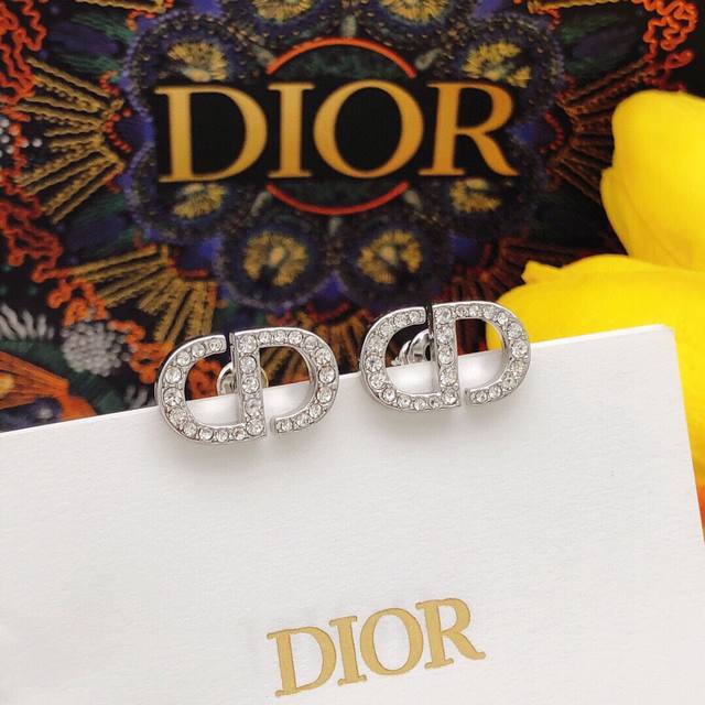No. Ded0365 Dior Cd earrings mini silver white diamond