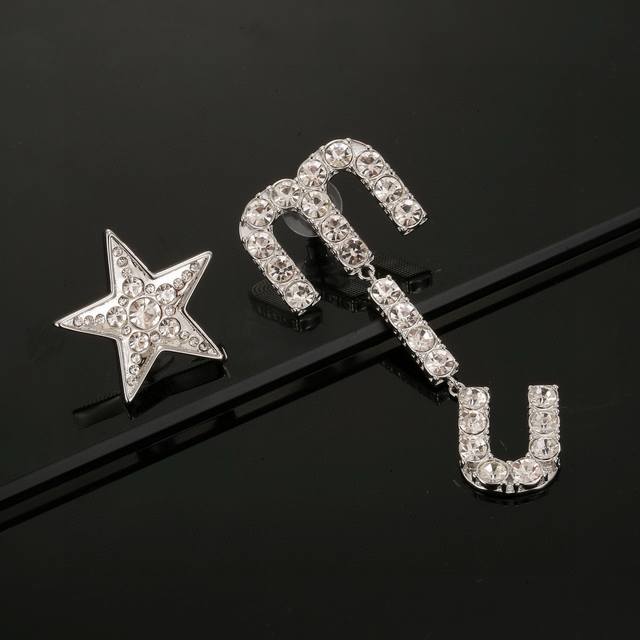 Miu Miu new Swarovski crystal full diamond asymmetrical earrings original materi