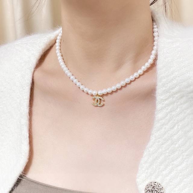The hottest new Chanel double C diamond pearl necklace on Xiaohongshu is more be