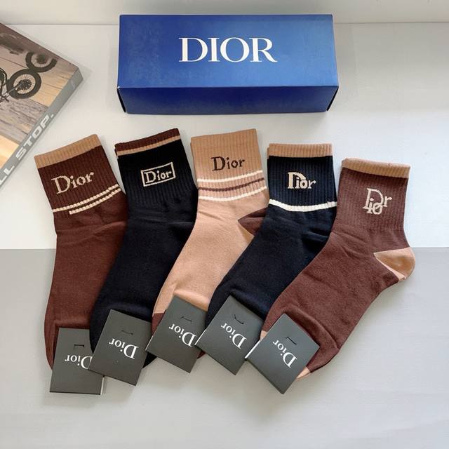 Packaging 5 pairs per box Dior Dior super popular small single product, pure co