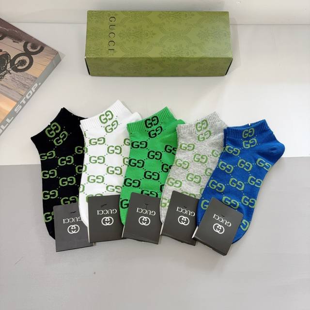 comes with packaging, 5 pairs per box Gucci Ins style short socks made of pure