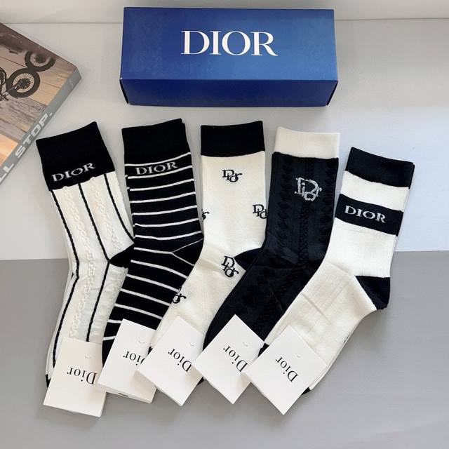 comes with packaging, 5 pairs per box Dior's new online celebrity bamboo cotton