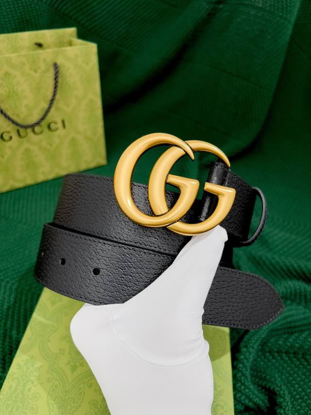 Gucci width 40mm original hot pressed pigskin pattern, pattern cut to the right,