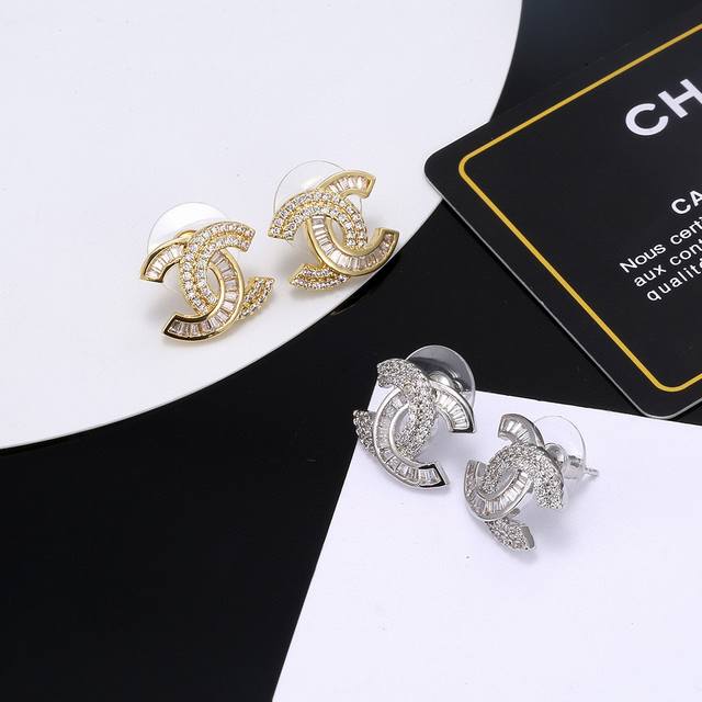 Chanel Xiaoxiang Classic Cc Exquisite earrings High-end custom-made sterling sil