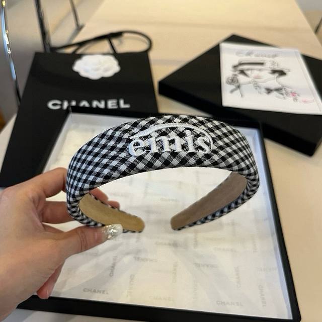 Emis trendy new headband DDD