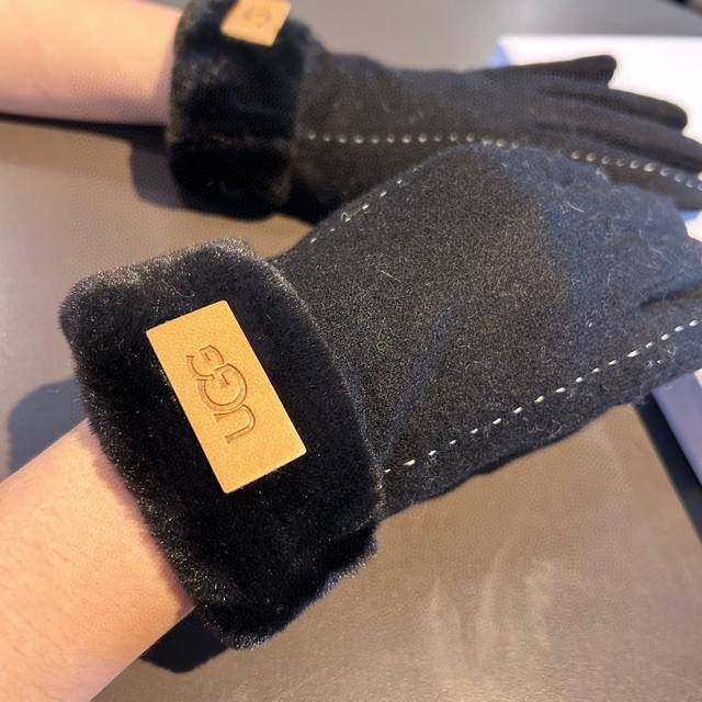 Ugg2025 autumn and winter lazy rabbit wool gloves are worth comparing the same s