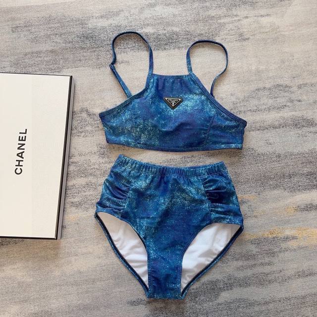 Prada swimsuit, a must-have for fashion trendsetters! The real thing is super b