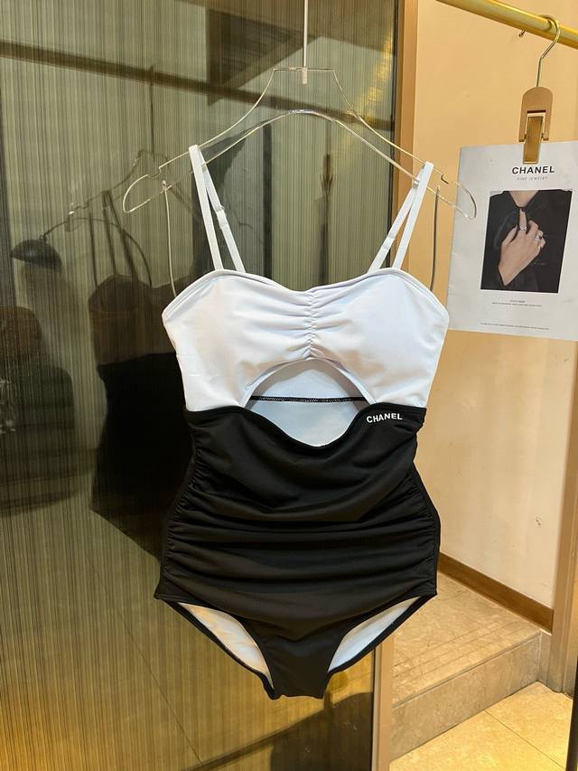 Chanel swimsuit, swimsuit suitable for various scenes