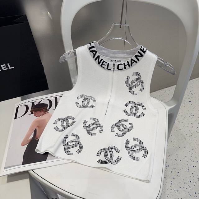 Chanel vest, wear it alone with a jacket, super hot One size DDD