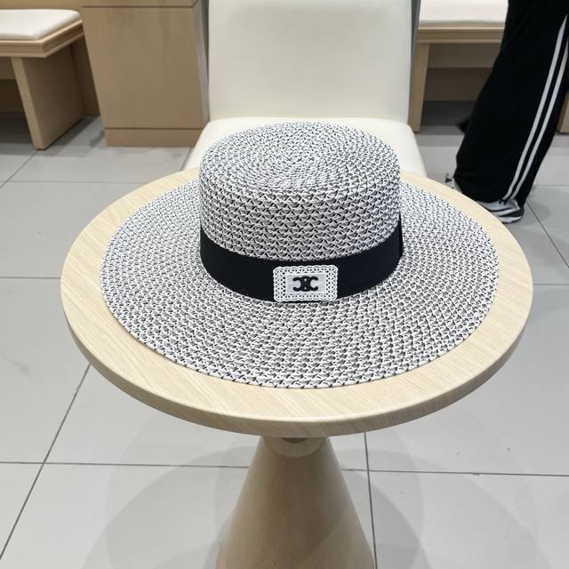 Celien new straw hat, flat top hat, head circumference 57Cm DDD