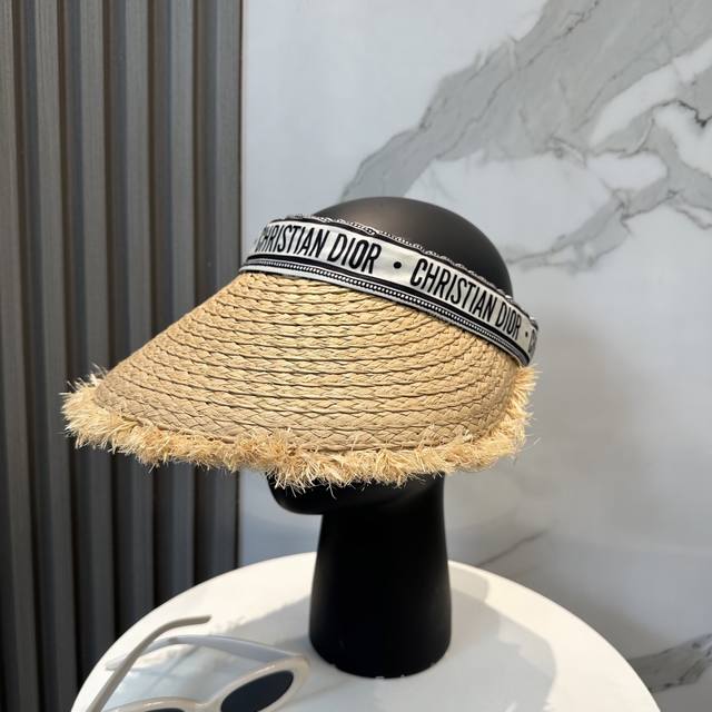 Dior hollow hat high-end customization, celebrity style, details to be added, su