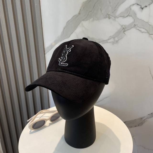 Ysl Saint Laurent letter embroidered corduroy baseball cap Korean style A simple