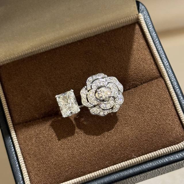 A0922 Simulated diamond Camelia series Classic Camellia series Square diamond fl