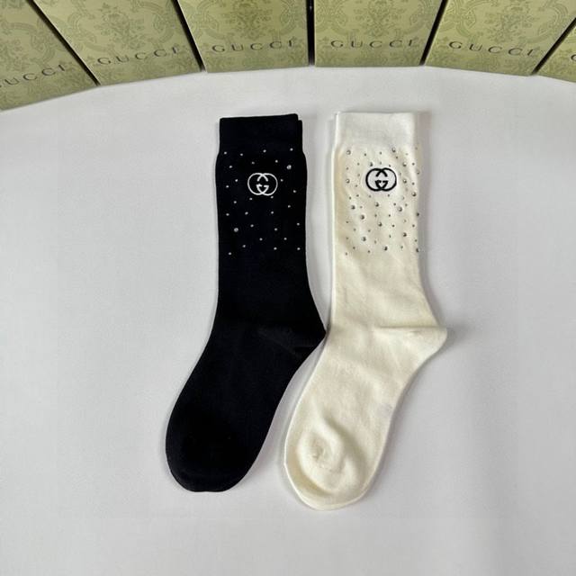 Special counter packaging Gucci new jewelry rhinestone high-tech stacked socks!