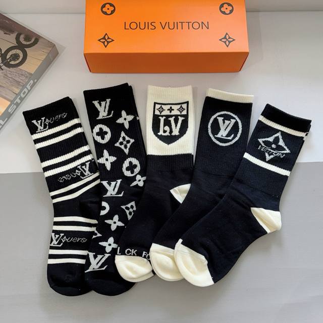 comes with packaging 5 pairs per box Lv Louis Vuitton super popular classic let