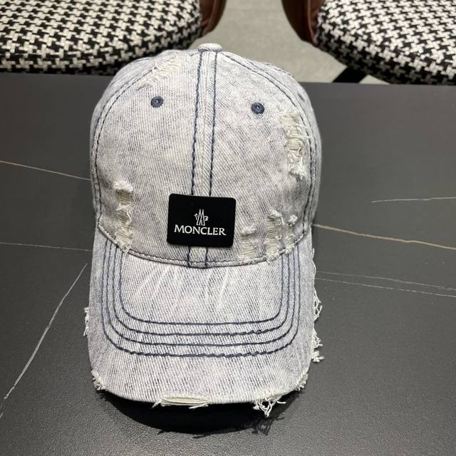 Moncler classic denim baseball cap, a versatile outdoor hat for men and women DD