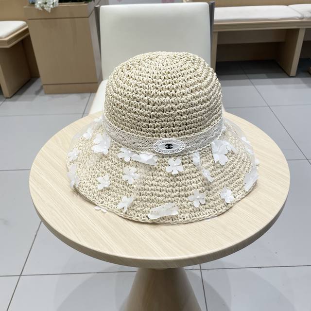 Chanel Chanel flower lace straw hat female summer seaside vacation beach breatha