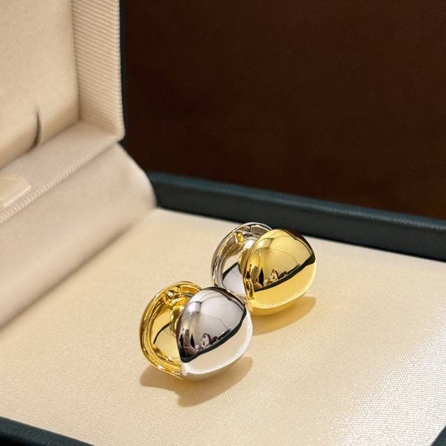 A6305 Independent designer model Simple and versatile Two-color spherical smooth