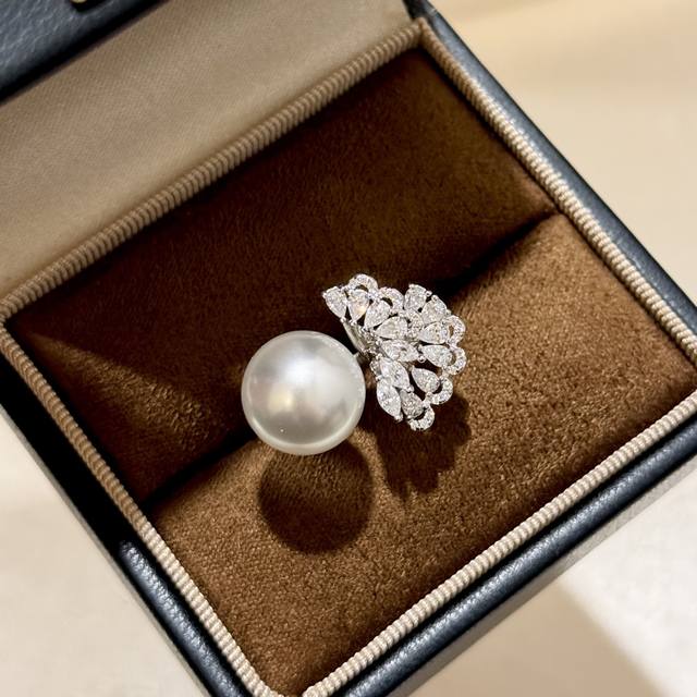 A6326 Popular Mikimoto Peacock Pearl Open Ring Super popular and versatile model