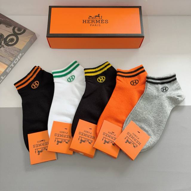 comes with packaging 5 pairs per box Hermes high version unisex socks super sof