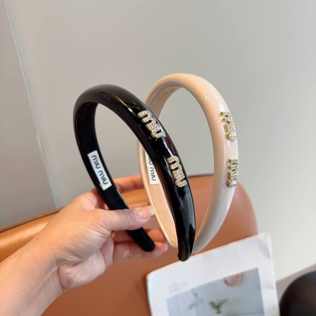 with packagingMiumiu new patent leather custom headband, metal letter headband!