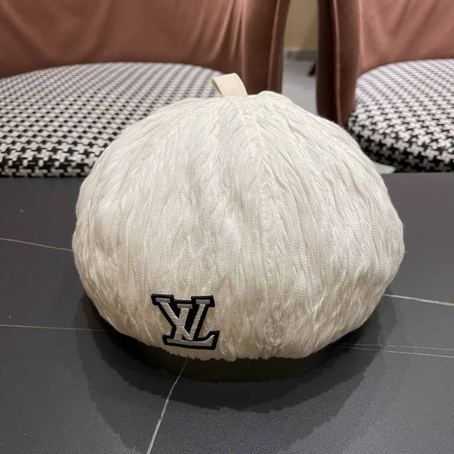 Lv Louis Vuitton foreign trade fashion autumn and winter fashion big head circum