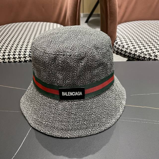 Balenciaga 2025 new fisherman hat, simple, casual and versatile DDD