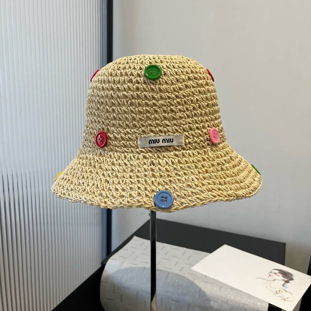 Miumiu new hand-crocheted straw hat, sun-shading beach hat, head circumference 5