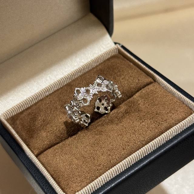 A6299 Buccellati new Buccellati style medieval style four-leaf clover open ring