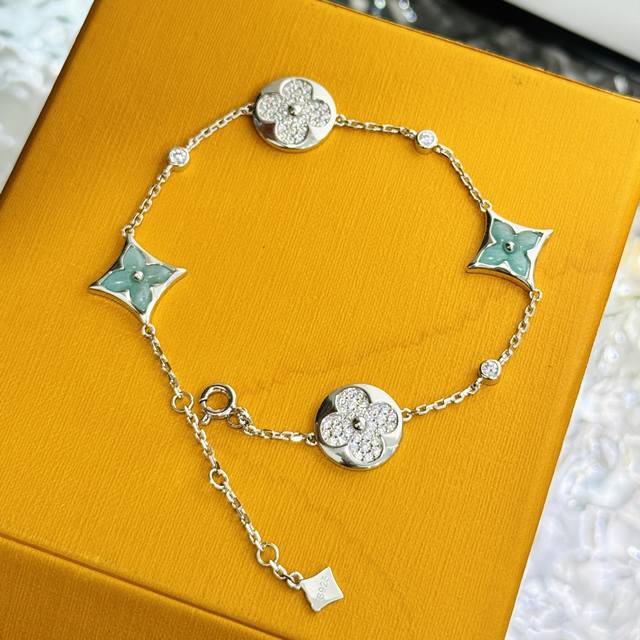 A4442 New Lvjia old flower amazonite four flower bracelet early autumn new style