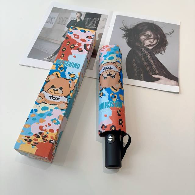 Moschino Moschino tri-fold automatic umbrella designer Franco Moschino named an