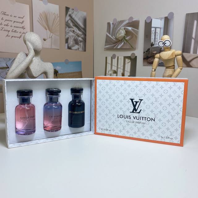 Original quality Lv medium sample three-piece set, with nozzle, including: Cali