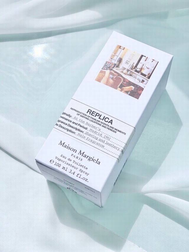 Original quality Martin Margiela review in the barber shop Top notes: bitter or