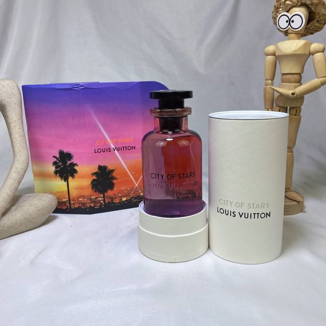 High quality Lv Starlight City Star City Neutral Perfume 100Ml Top notes are blo