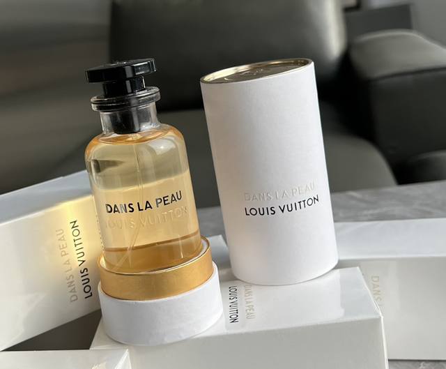 High quality Lv Dans La Peau Intoxicating Perfume 100Ml Fragrance: A mixture of