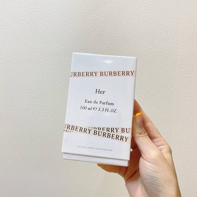 Counter quality Burberry Flowers and Her Perfume Ml is full of British style an