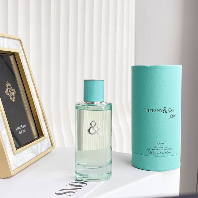 Original quality Tiffany's first couple's perfume can replace the couple's ring
