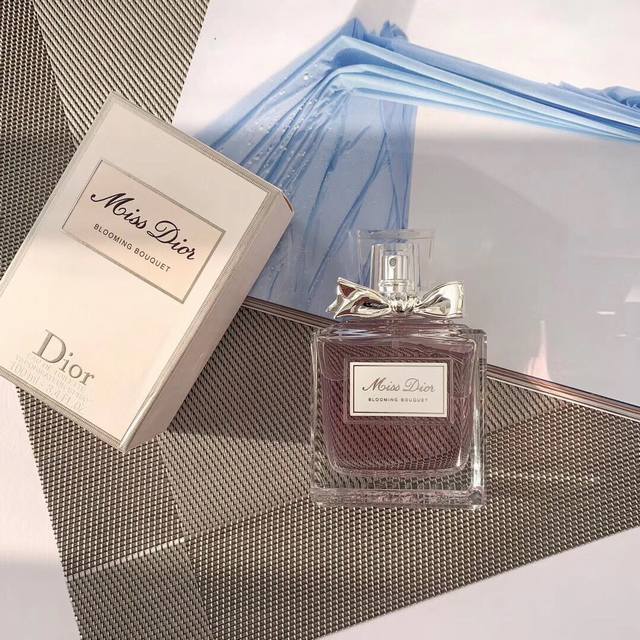 Counter qualityDior Blooming Bouquet Edt Blooming Bouquet Eau de Toilette Ml Top