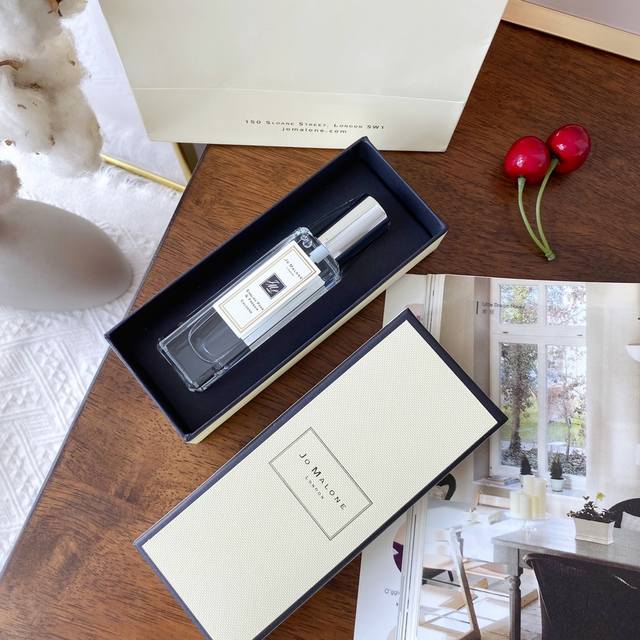 Counter quality Jomalone's five most popular scents, 30ml in a single box. Prepa