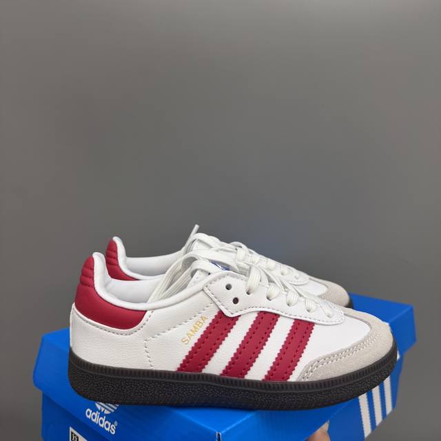 Ad Dexter Low Top Kids Casual Shoes Note: 22-27 elastic, 28-37 lace-up If you go