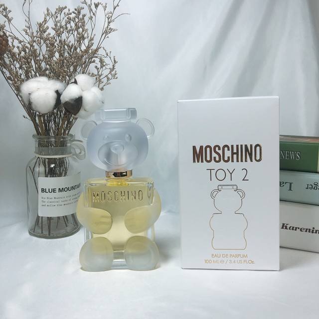counter quality Moschino Teddy Bear perfume, Tiy 2 yellow Teddy Bear women's pe