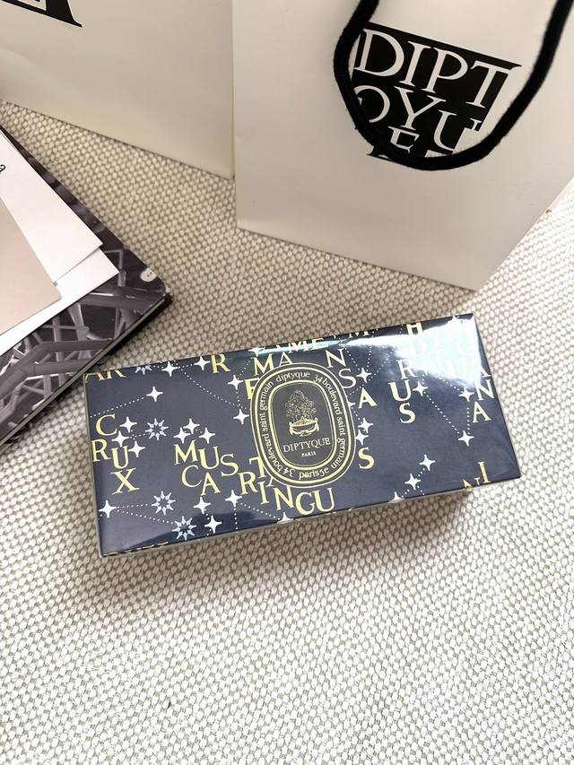 High-end quality Christmas limited edition is here Christmas gift Diptyque Dipt